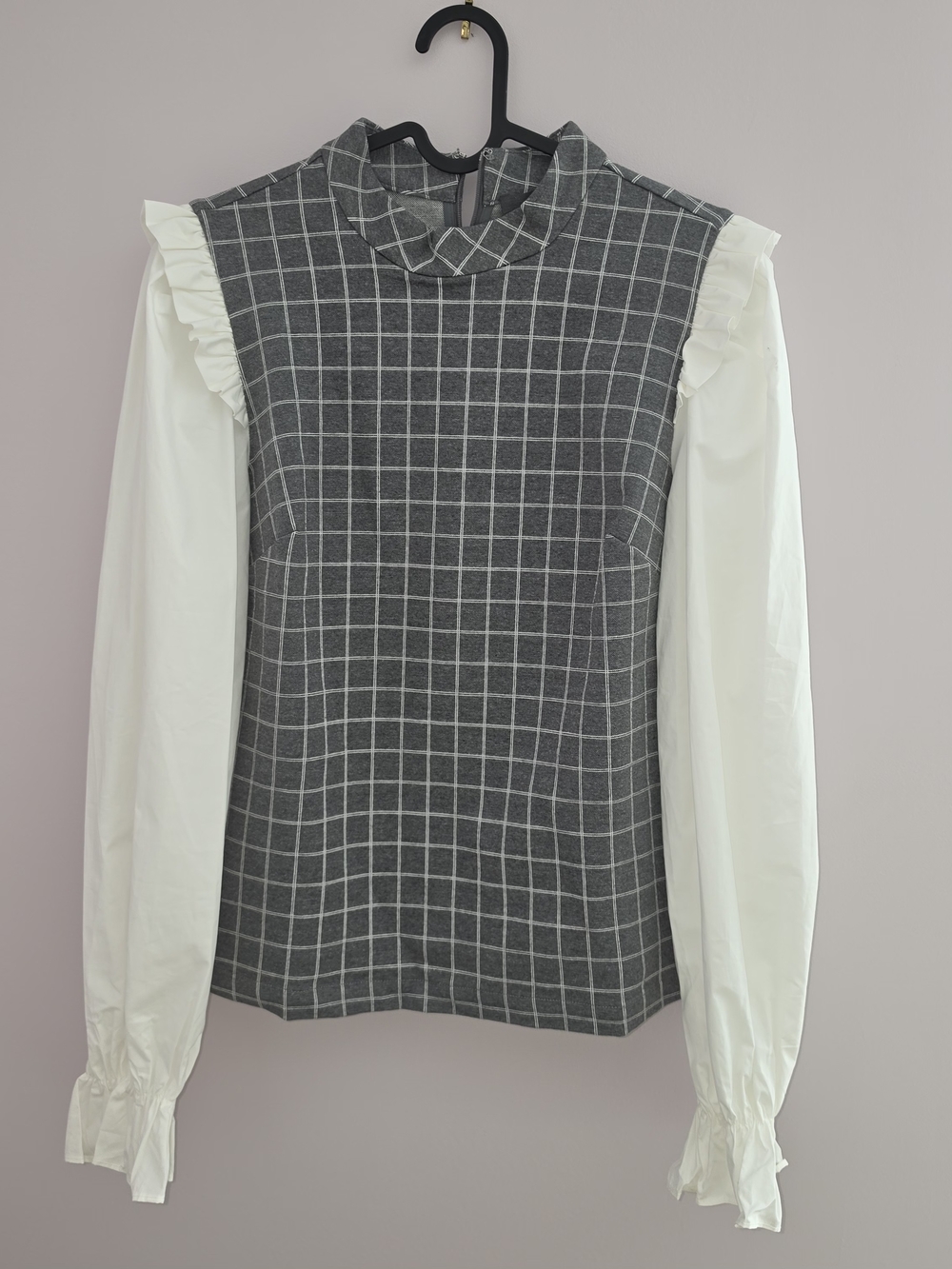 NWT Anthropologie Sunday in Brooklyn Plaid Ruffle Sleeve Blouse Size M